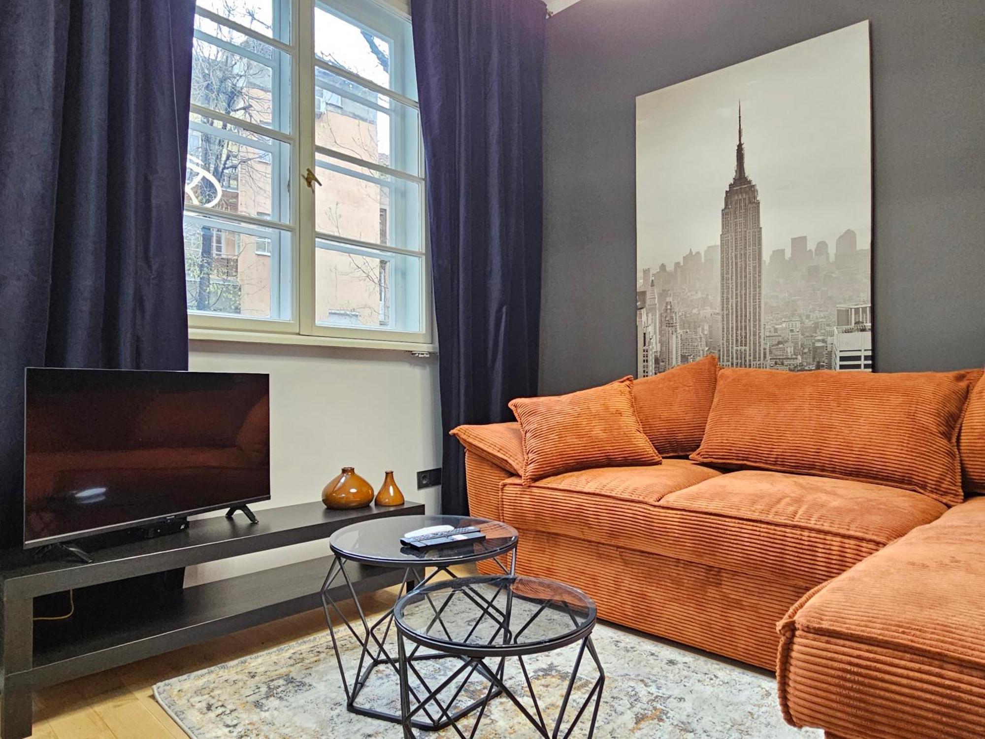 Urban Comfort - 1bdr Near Vitoshka & Ndk By Flat Mаnager Apartemen *