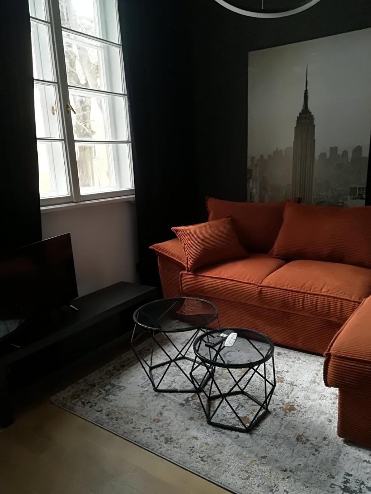 Urban Comfort - 1bdr Near Vitoshka & Ndk By Flat Mаnager